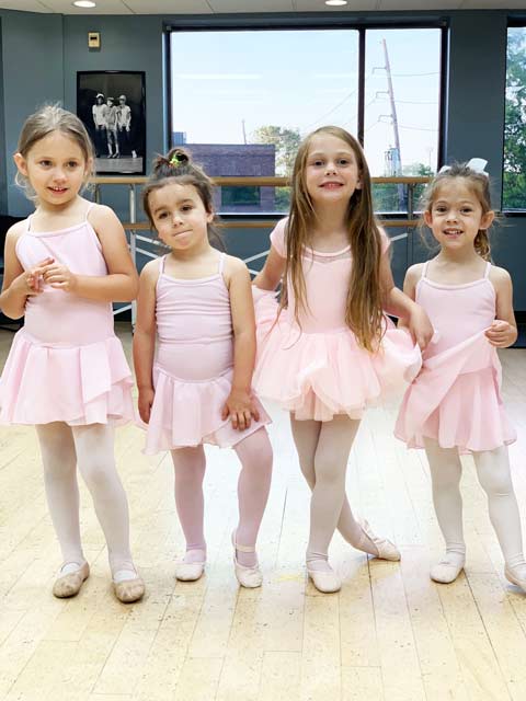 Kids in Kenner learning to dance during Ballet class.