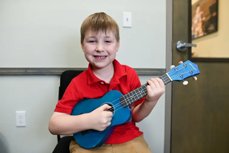 Ukulele lessons in Mandeville